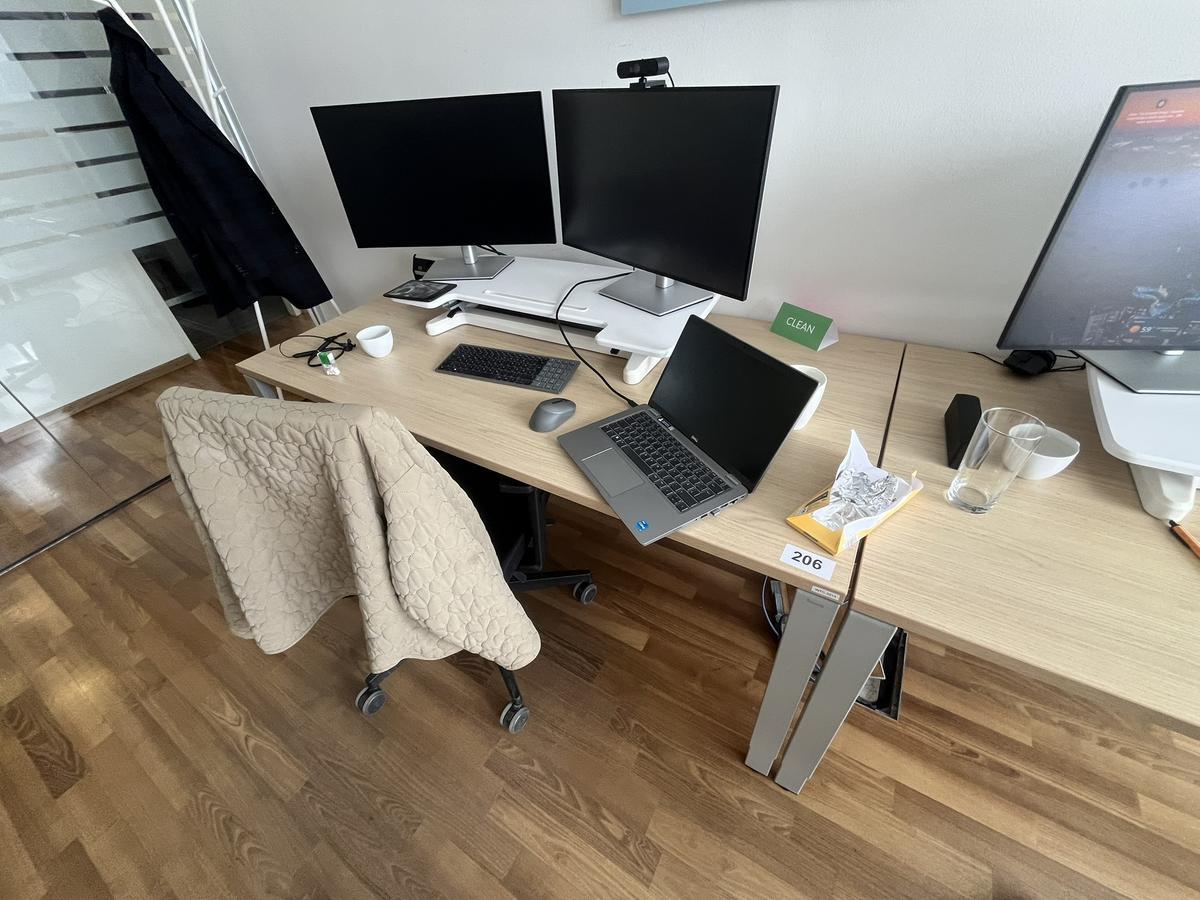 BENE Schreibtisch ohne R&uuml;ckwand 160 x 80 cm?d=2026-05-01 02:34:56