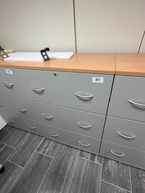 HALI Auszusladenschrank mit 3 Laden ca. 80/45/115 cm?d=2026-05-01 01:38:35