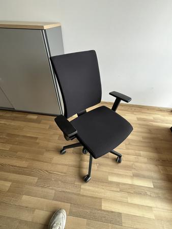 B�rodrehstuhl BENE schwarz Novy Styl