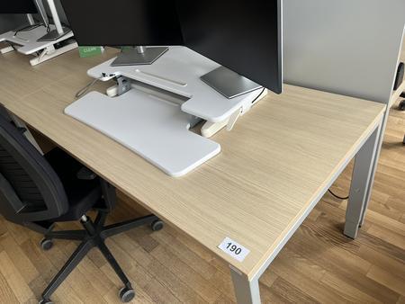 BENE Schreibtisch mit R�ckwand 160 x 80 cm