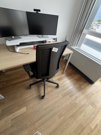 B�rodrehstuhl BENE schwarz Novy Styl