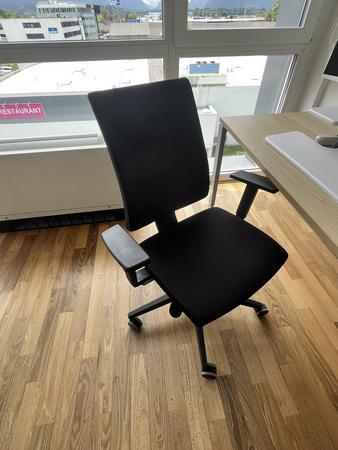 B�rodrehstuhl BENE schwarz Novy Styl