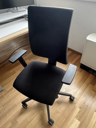 B�rodrehstuhl BENE schwarz Novy Styl