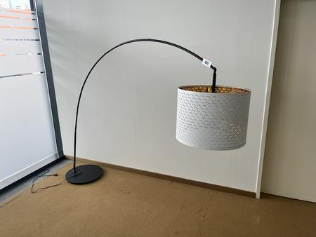 Stehleuchte schwenkbar