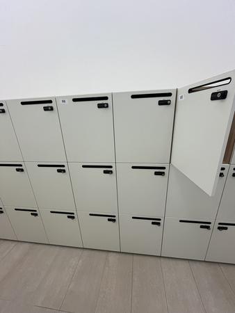 BENE Locker Zahlenschloss -Schlie�fach f�r Mitarbeiter 90/60/170 cm