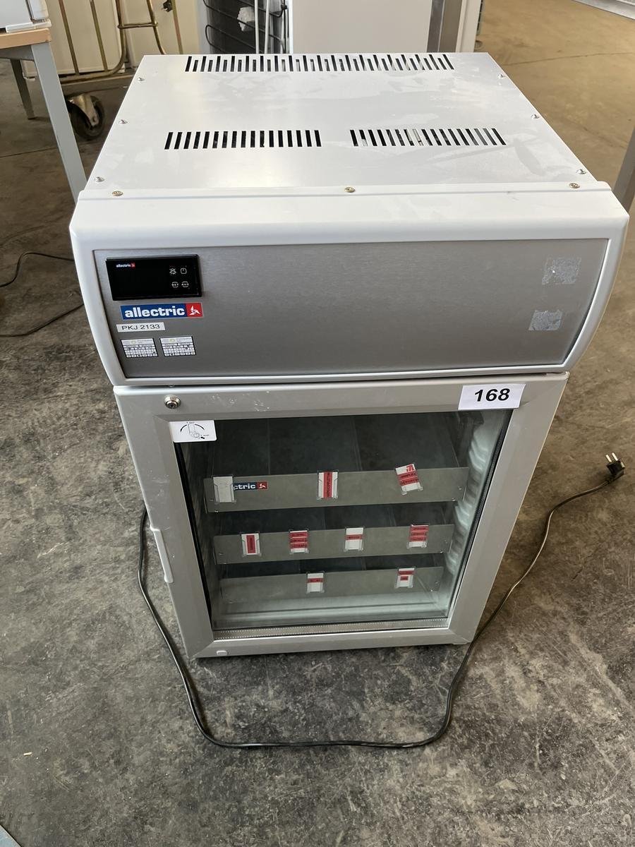 Allectric Medizin-,Labor-K&uuml;hlschrank 85/77 l mit 3 Auszugsladen , 50/55/82 cm?d=2026-04-30 16:27:16