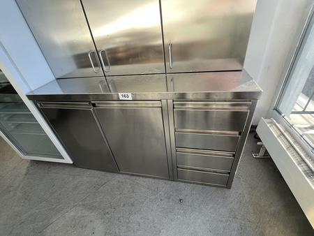 Unterbauschrank mit 4 Laden und Doppelt�re 130/57/76 cm