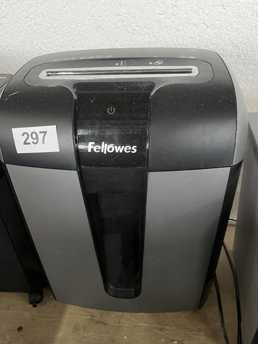 Fellowes Aktenvernichter?d=2026-04-30 15:05:38