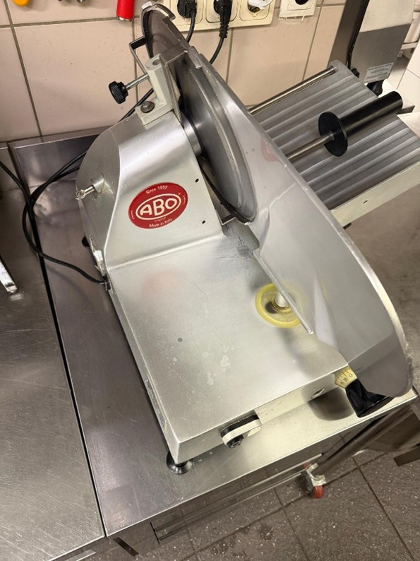 Schneidemaschine ABO � Aufschnittmaschine
