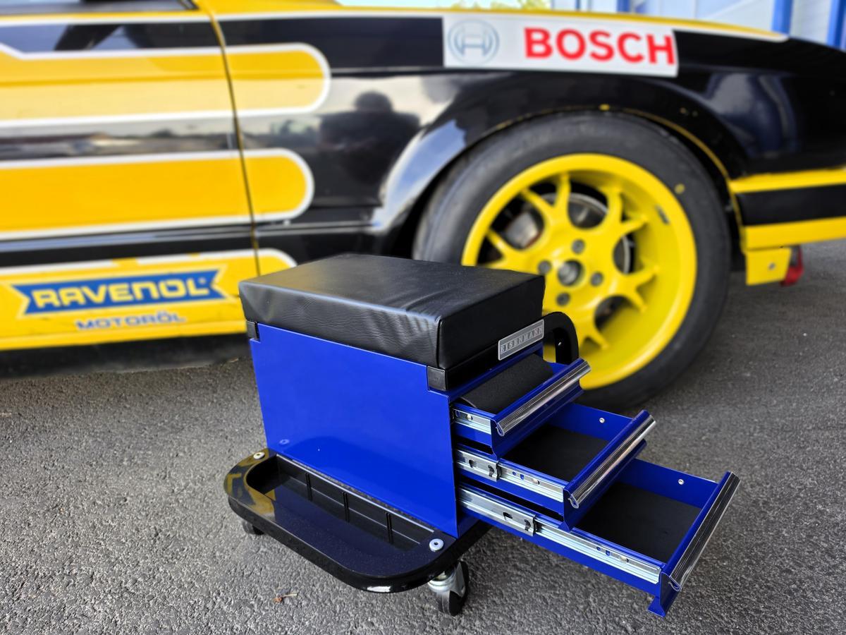 Werkstatthocker mit Laden und Rollen � Blau/Schwarz?d=2026-05-07 00:26:45