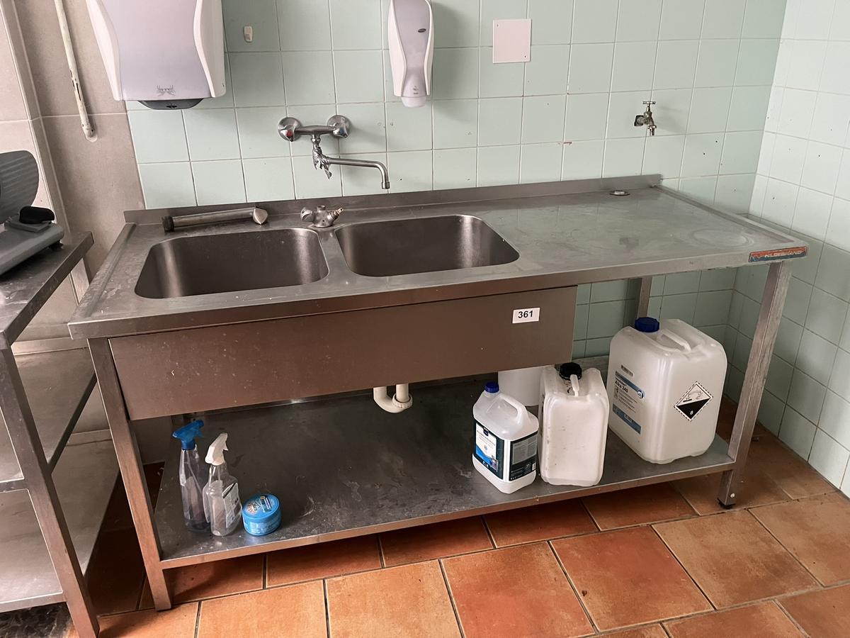 Doppelsp&uuml;ltisch ohne Armatur?d=2026-05-07 17:15:48