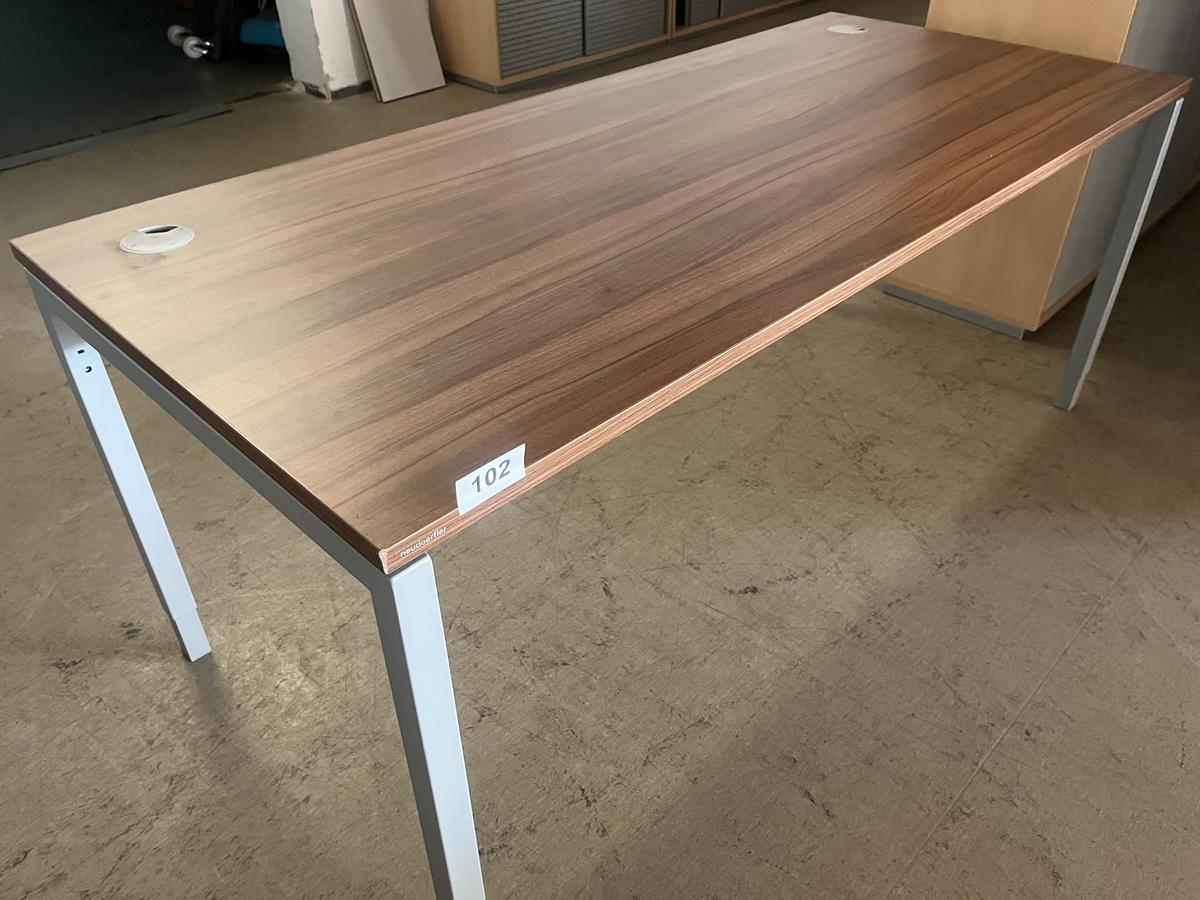 Neud&ouml;rfler Schreibtisch 180 x 90 cm?d=2026-05-09 08:12:57