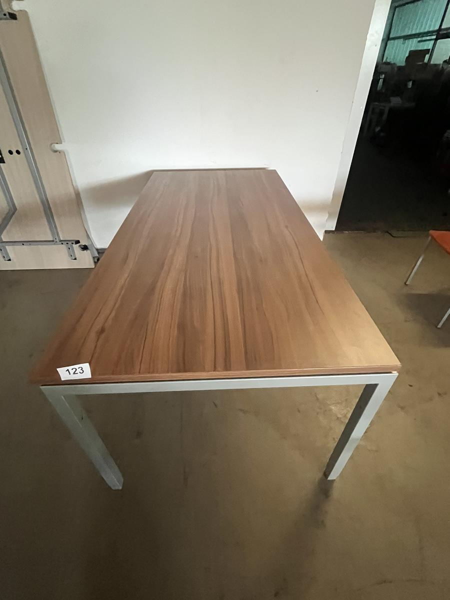 Neud&ouml;rfler Besprechungstisch 180 x 90 cm?d=2026-05-09 08:12:20