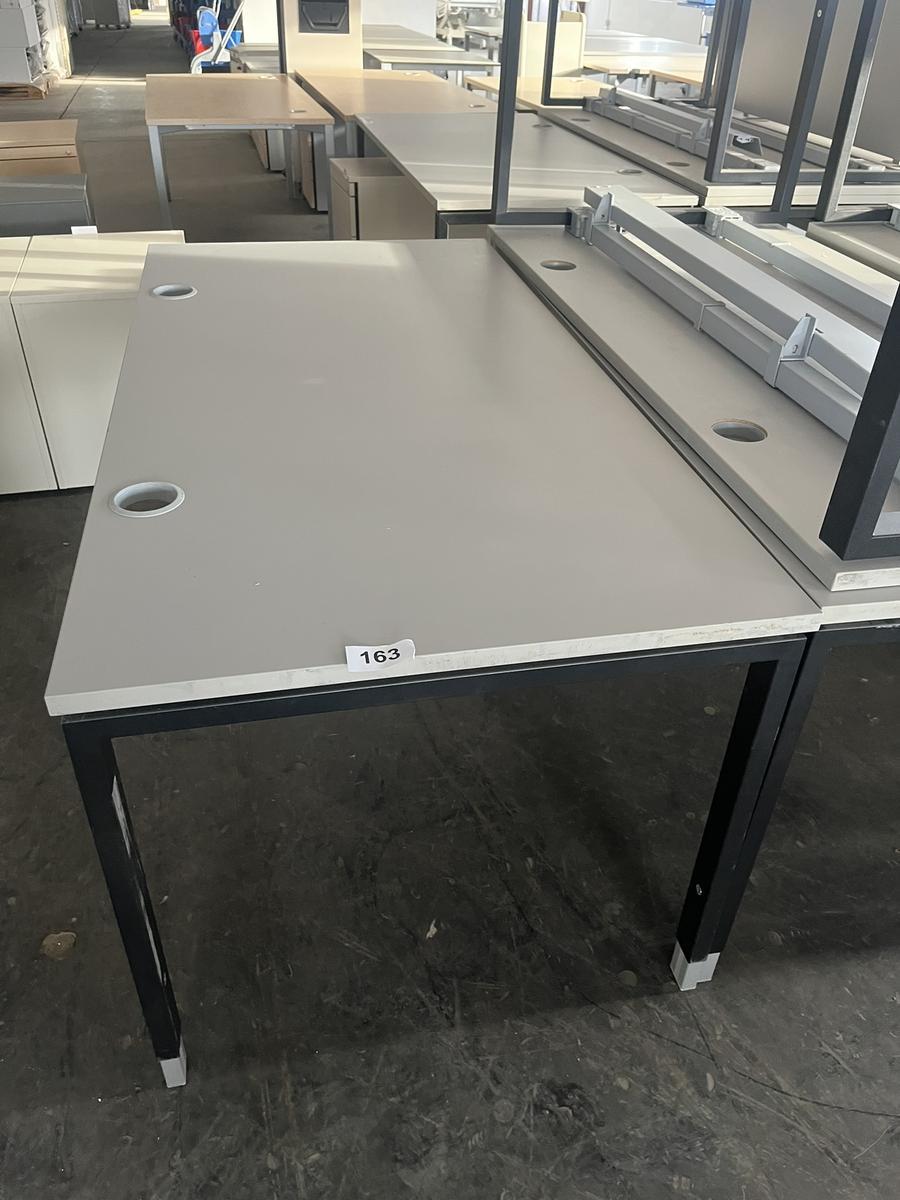 HALI Schreibtisch 160 x 80 cm?d=2026-05-09 08:25:39