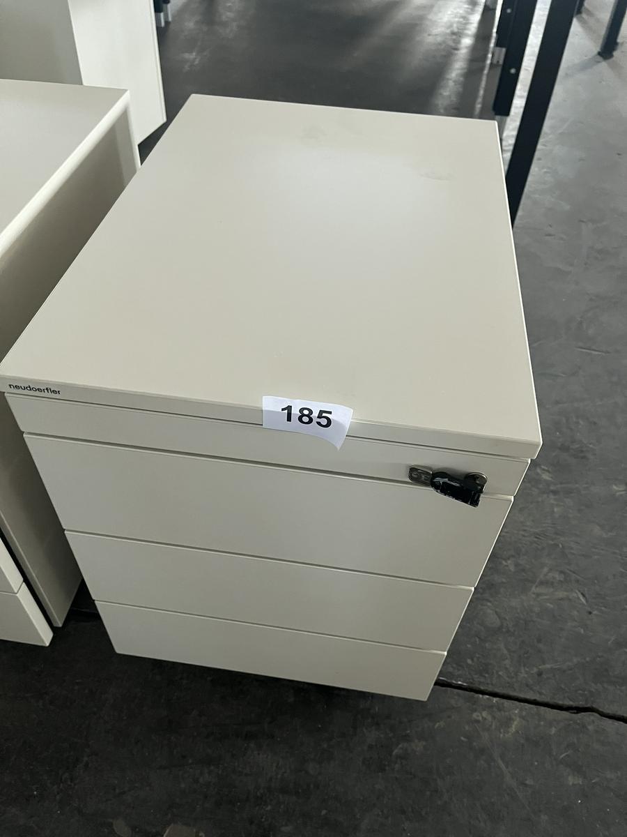 Neud&ouml;rfler Rollcontainer mit 4 Laden?d=2026-05-09 08:11:52
