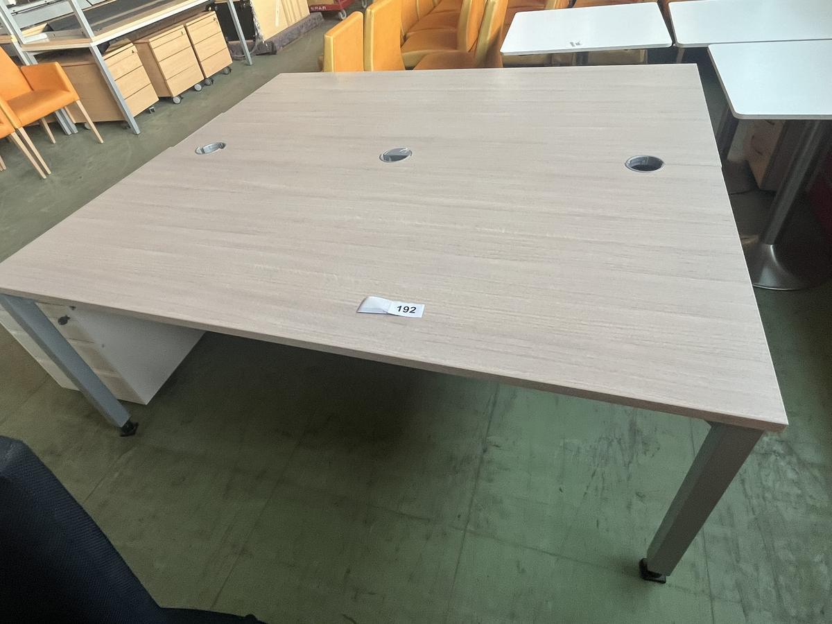 OKA Schreibtischmodul ca.180 x 80 cm?d=2026-05-09 08:26:14