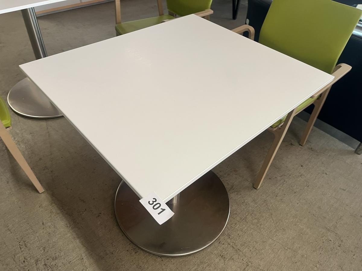Tischmodul ca. 70 x 70 x 79 cm?d=2026-05-09 08:12:51