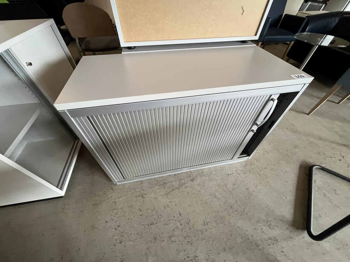 Aktenschrank mit Rollot&uuml;re?d=2026-05-09 08:25:00