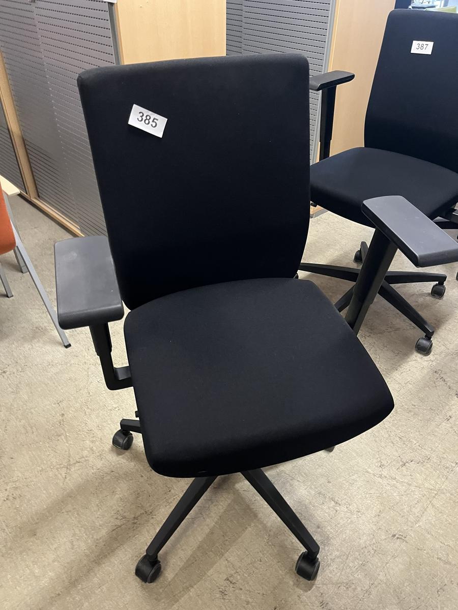 Neud&ouml;rfler B&uuml;rodrehstuhl schwarz Type 1?d=2026-05-09 08:20:28