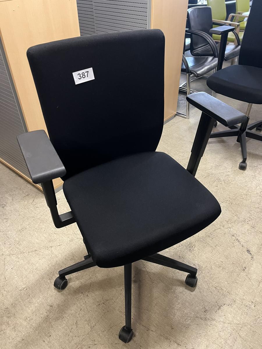 Neud&ouml;rfler B&uuml;rodrehstuhl schwarz Type 1
