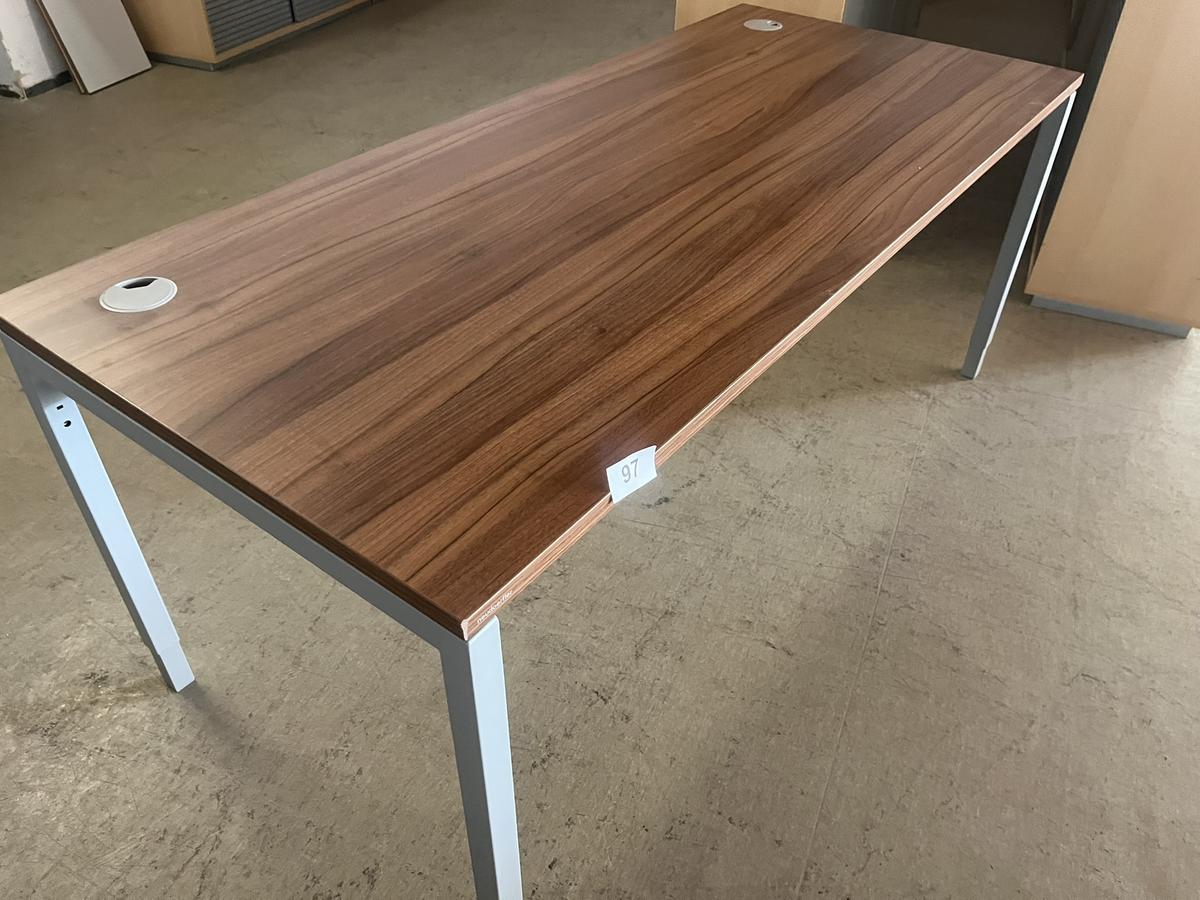 Neud&ouml;rfler Schreibtisch 180 x 90 cm?d=2026-05-09 08:12:13
