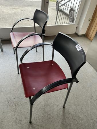 4 Stk. stapelbare Besprechungsst�hle Holz-Kunststoff