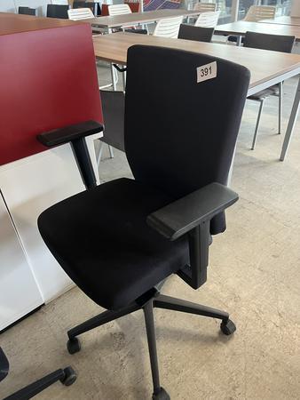 Neud�rfler B�rodrehstuhl schwarz Type 1