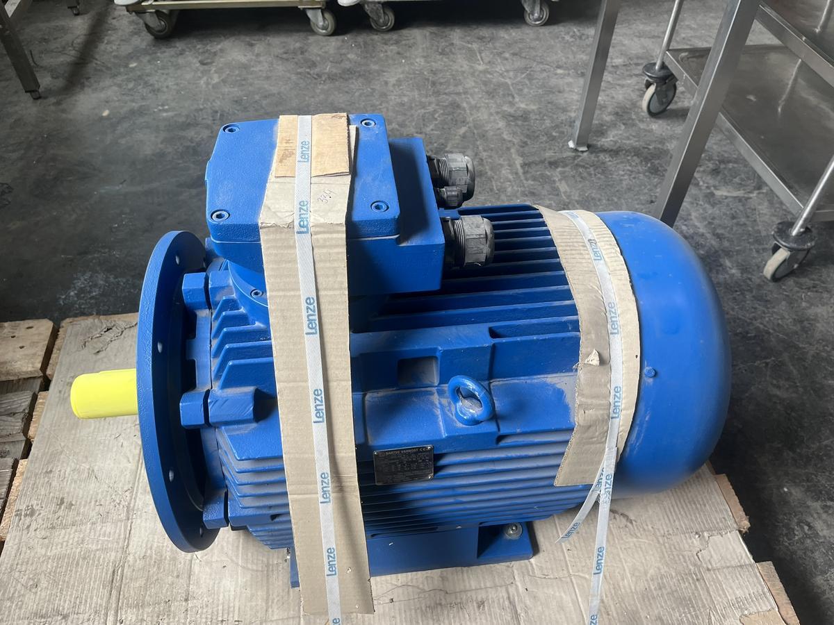 Elektromotor ca. 4 KTC 225 M-4?d=2026-05-13 13:28:47