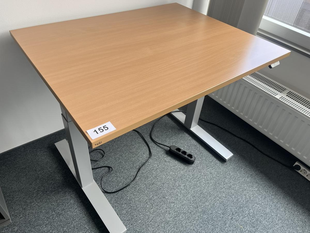 Elektrischer Schreibtische BENE ca.100x70 cm?d=2026-05-13 13:29:26