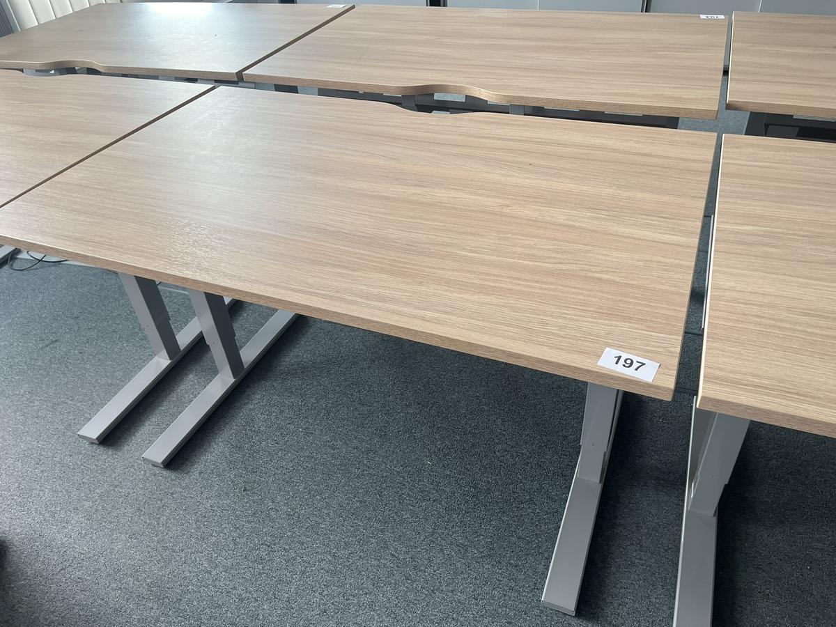Schreibtischmodul Type B 130x80 cm?d=2026-05-13 13:29:17