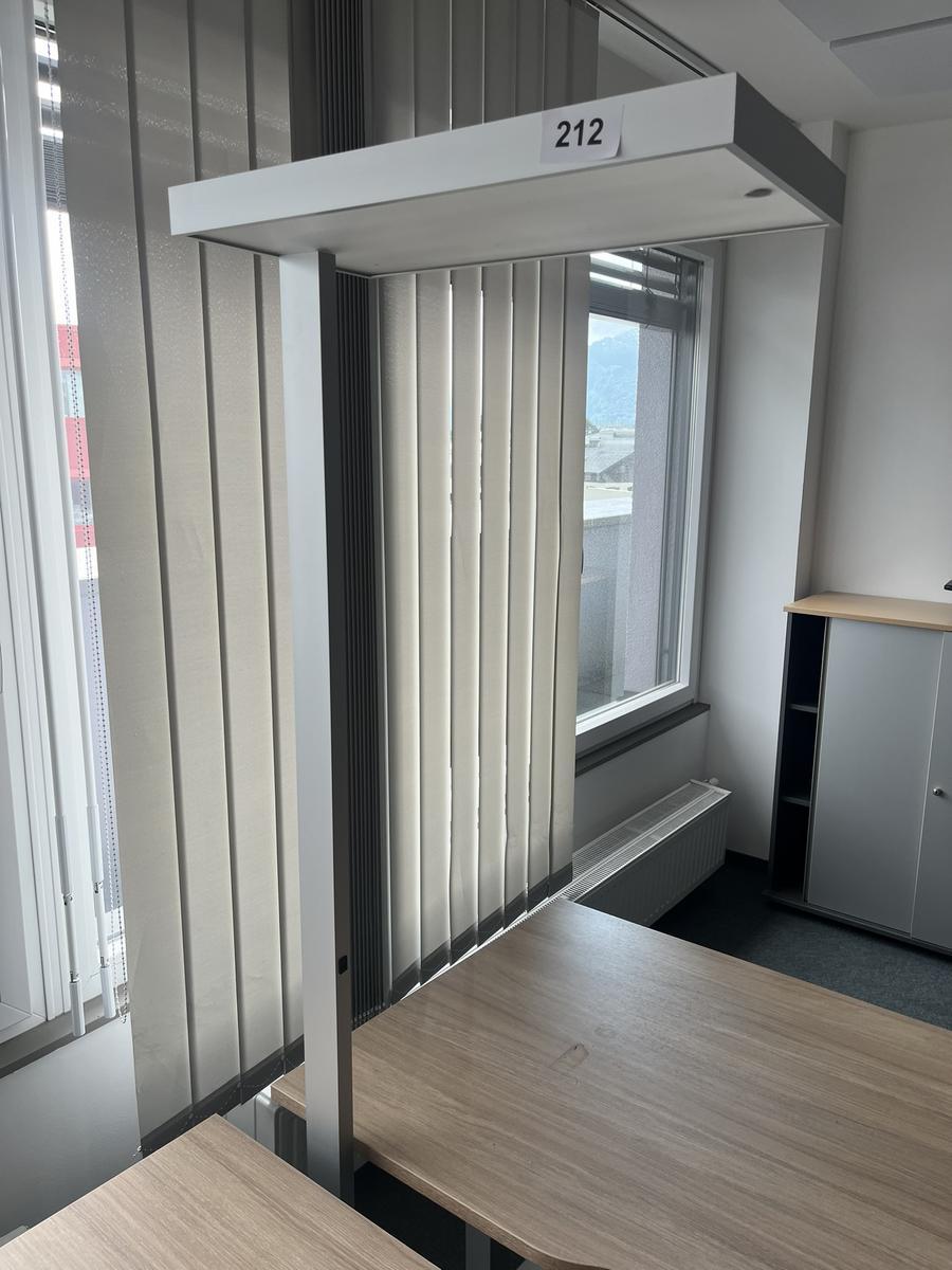 MoltoLuce B&uuml;rostehleuchte ca.60x32x195 cm?d=2026-05-13 13:32:05