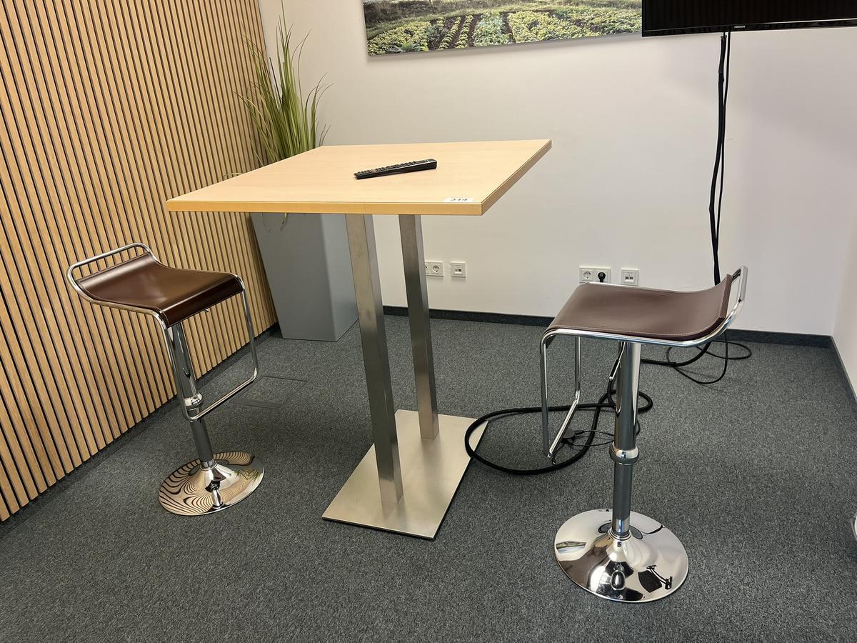 Stehtisch ca. 90x90x113 cm mit 2 St&uuml;hlen?d=2026-05-13 13:31:39