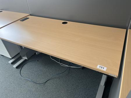 Elektrischer Schreibtisch BENE ca. 170x80 cm