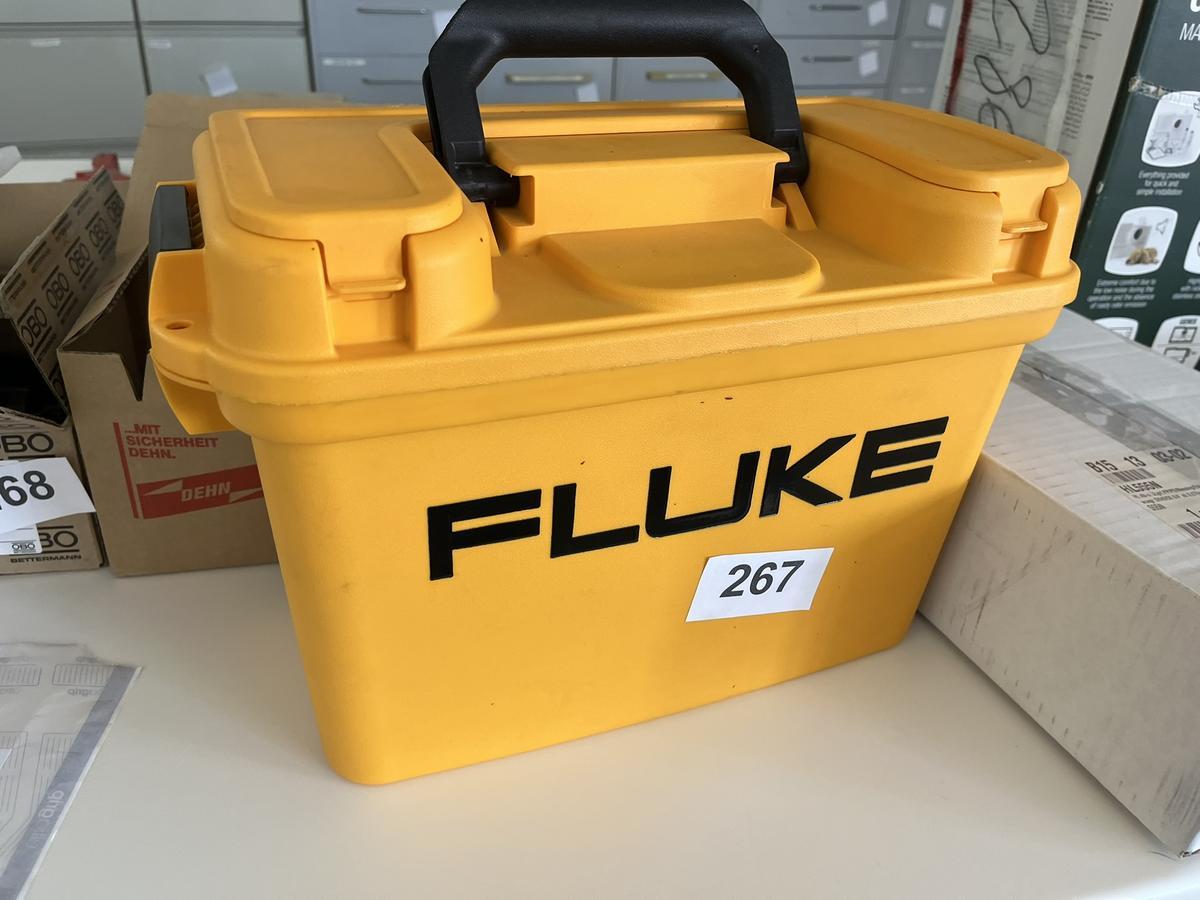 1 Fluke Infrarotkamera Serie TI 80 mit Ladeger&auml;t, NP ca. � 4.500,00?d=2026-05-21 00:39:57