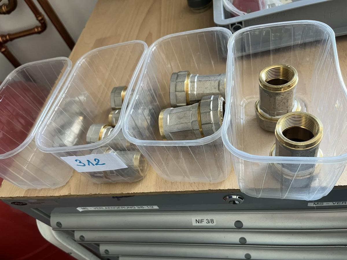 Eisenrohranschl&uuml;sse 1/2 Zoll bis 5/4 Zoll