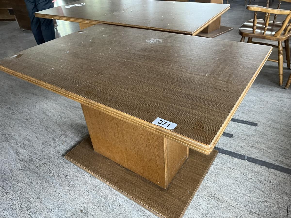 4 Stk. Massivholztische?d=2026-05-26 21:06:38