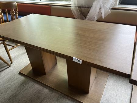 8 Stk. Massivholztische, Ma�e ca. 160 x 80 x 76 cm