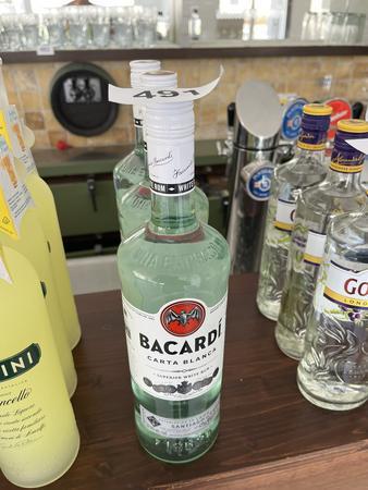 3 Flaschen Bacardi 3 Flaschen Bacardi