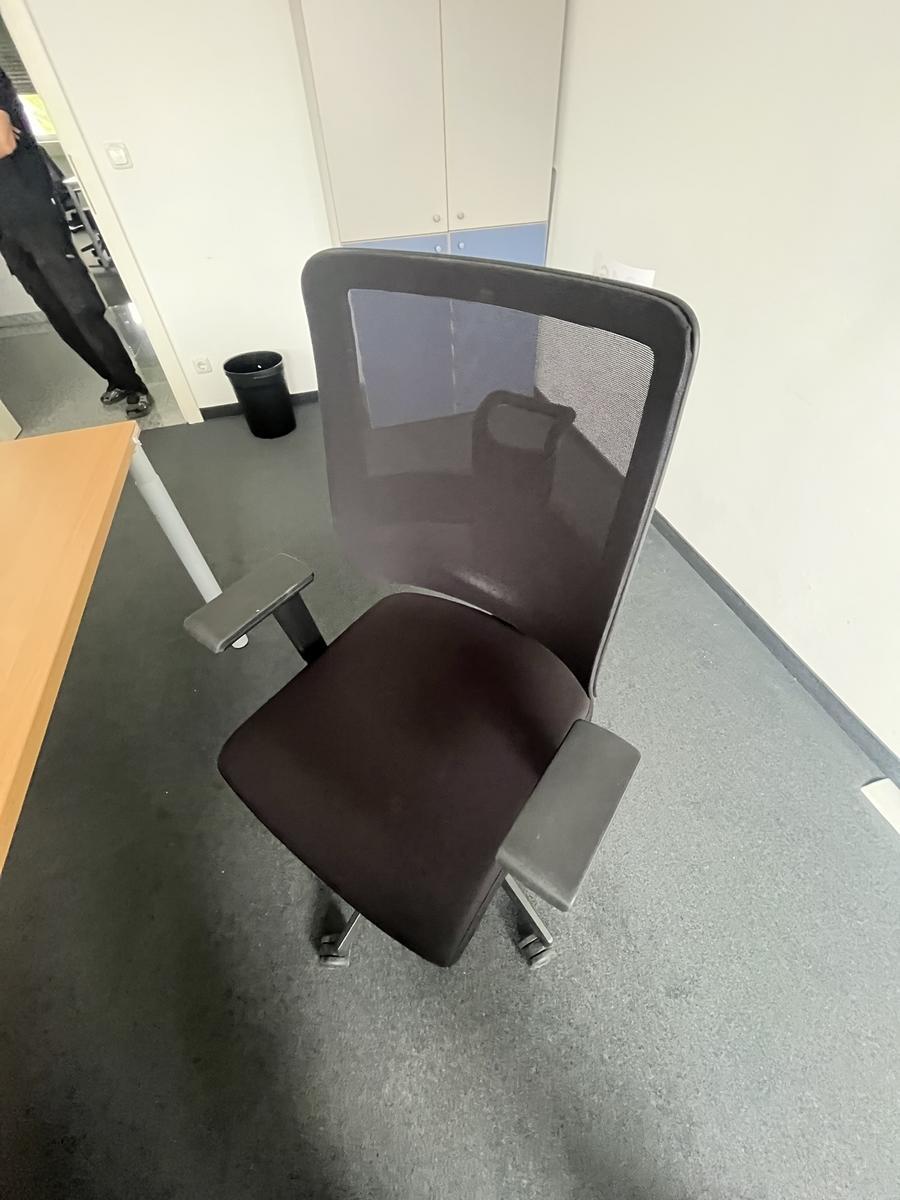 NEUD&Ouml;RFLER-Viasit Drehstuhl schwarz mit Armlehne?d=2026-05-28 19:33:55
