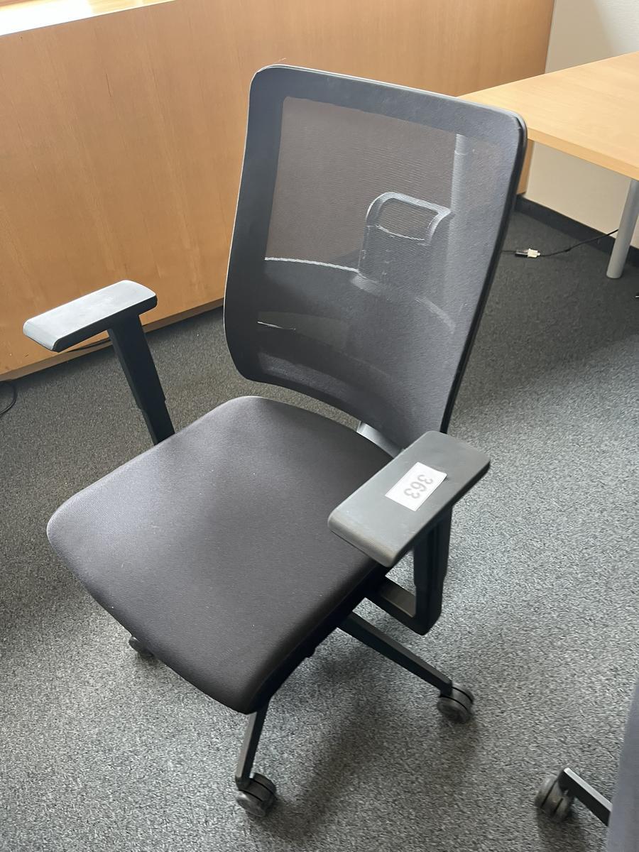 NEUD&Ouml;RFLER-Viasit Drehstuhl schwarz mit Armlehne?d=2026-05-28 19:33:52