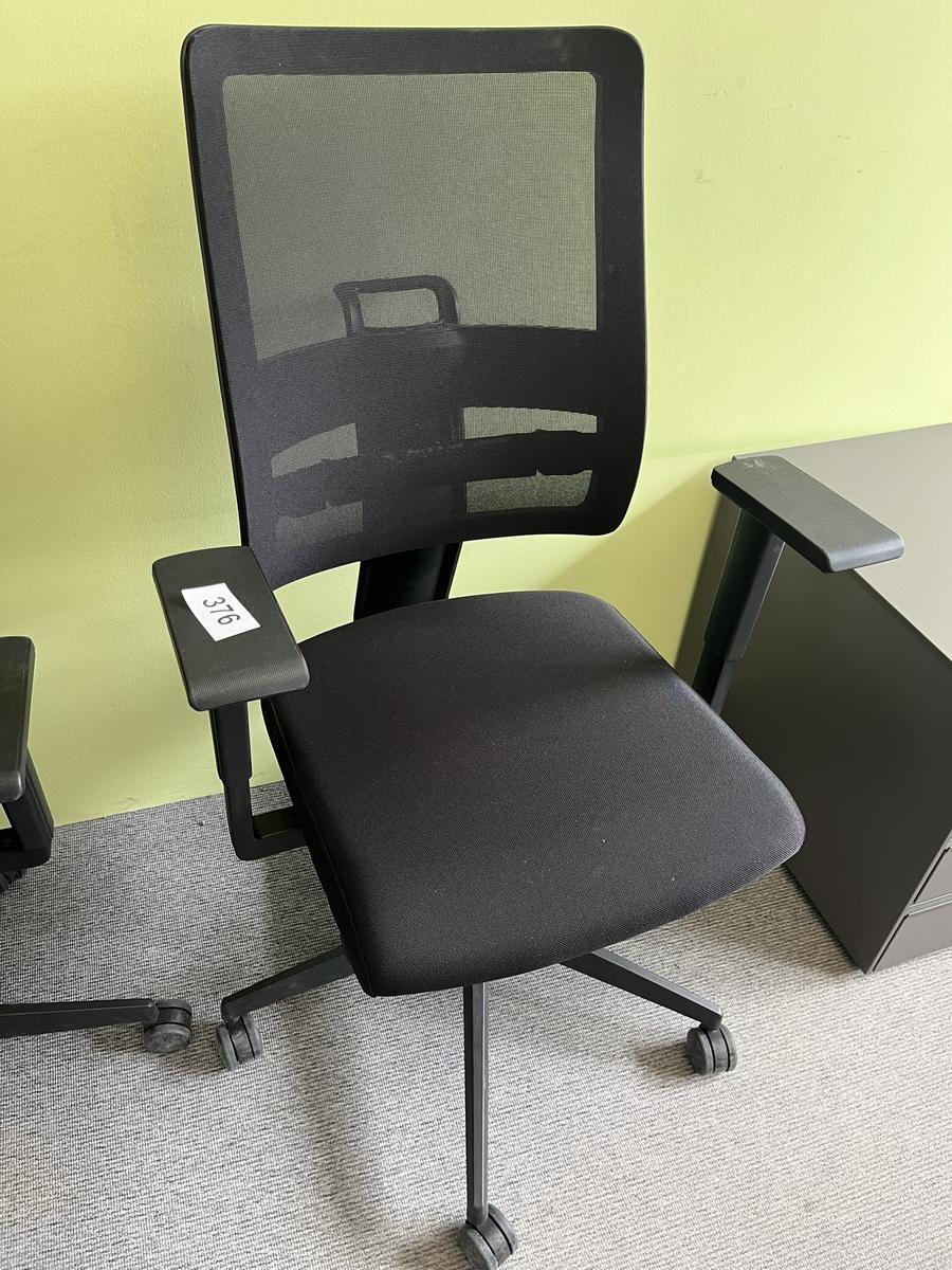 NEUD&Ouml;RFLER-Viasit Drehstuhl schwarz mit Armlehne