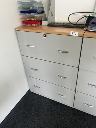 HALI Auszugsladenschrank f�r Register ca. 80 x 110 cm