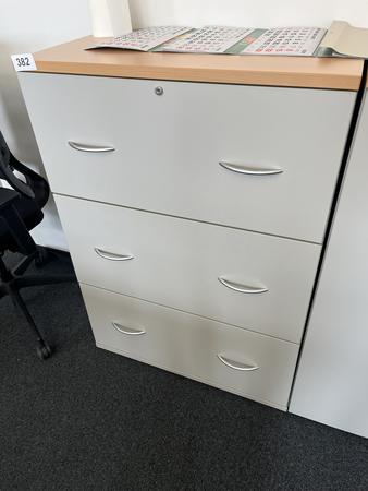 HALI Auszugsladenschrank f�r Register ca. 80 x 110 cm