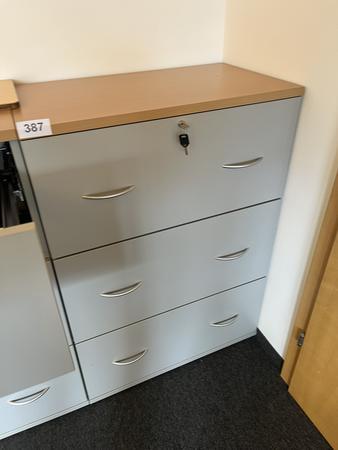 HALI Auszugsladenschrank f�r Register ca. 80 x 110 cm