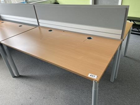HALI Schreibtisch mit R�ckwand 160 x 80 cm