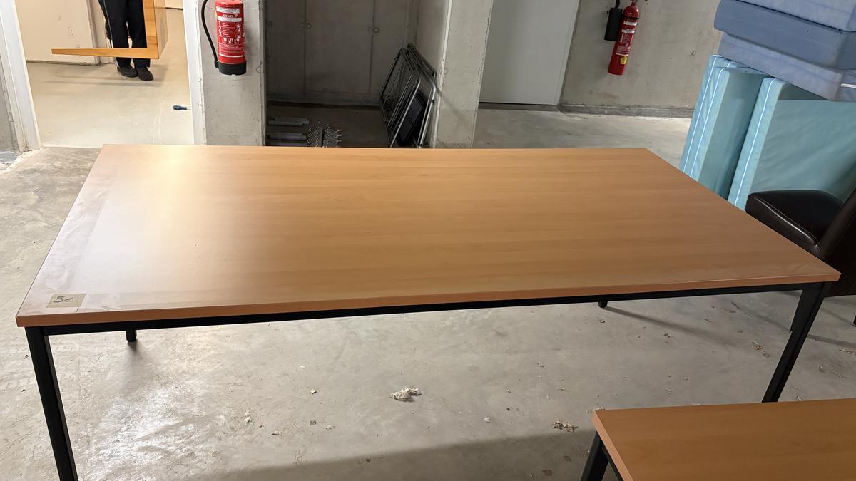 Besprechungstisch ca. 200Lx100Bx75Hcm