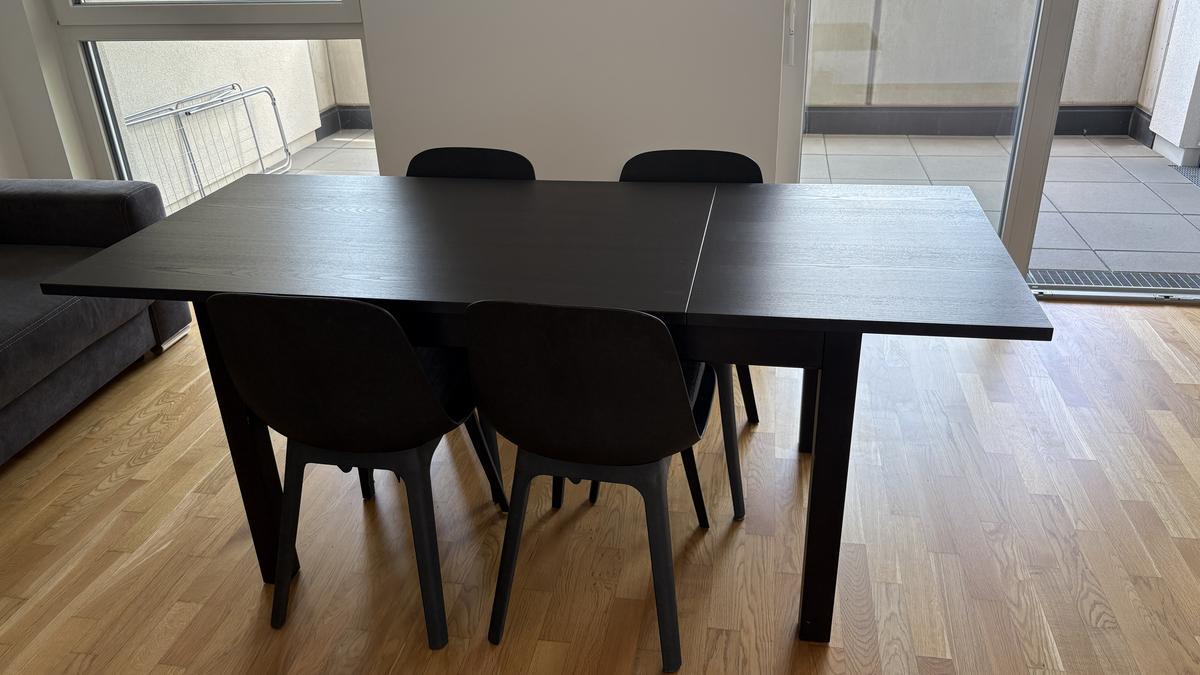 Tisch ca. 190Lx80Bx74Hcm, Holz, schwarz?d=2026-05-28 20:33:10