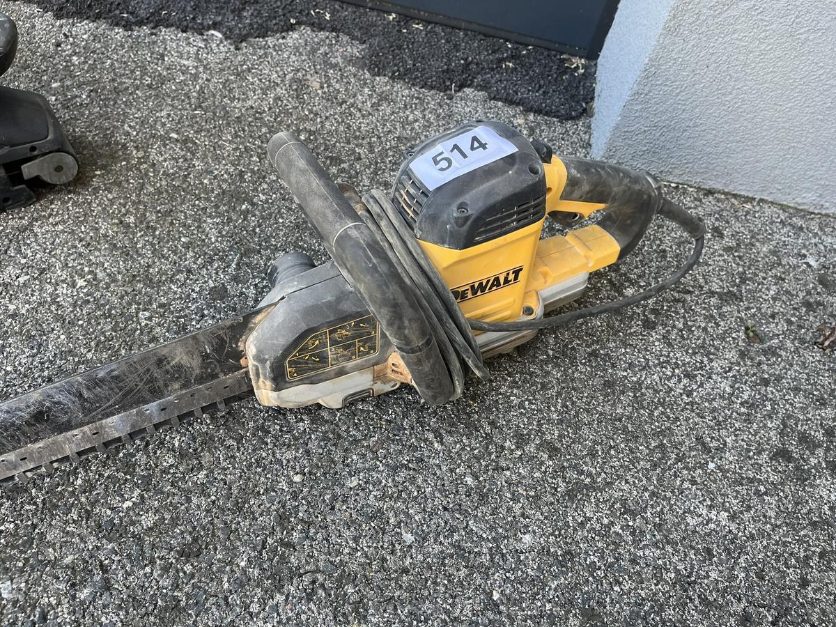 DeWalt Ziegels&auml;ge DWE 397