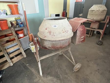 Beton-Mischmaschine 230 V Beton-Mischmaschine 230 V