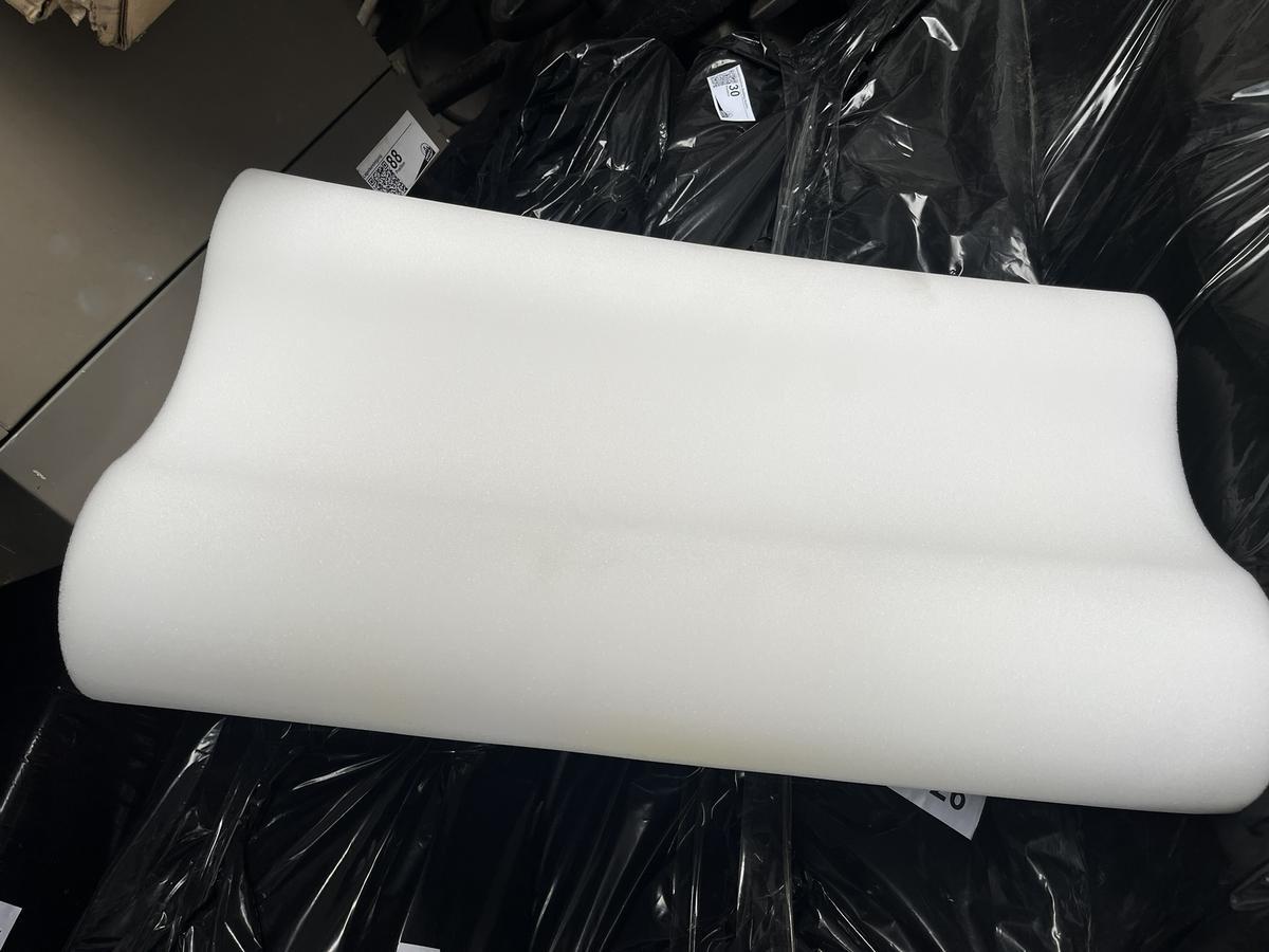 40 St&uuml;ck Sembella Kissen Klima Vision 2 63/37/12 cm = 1 Paket